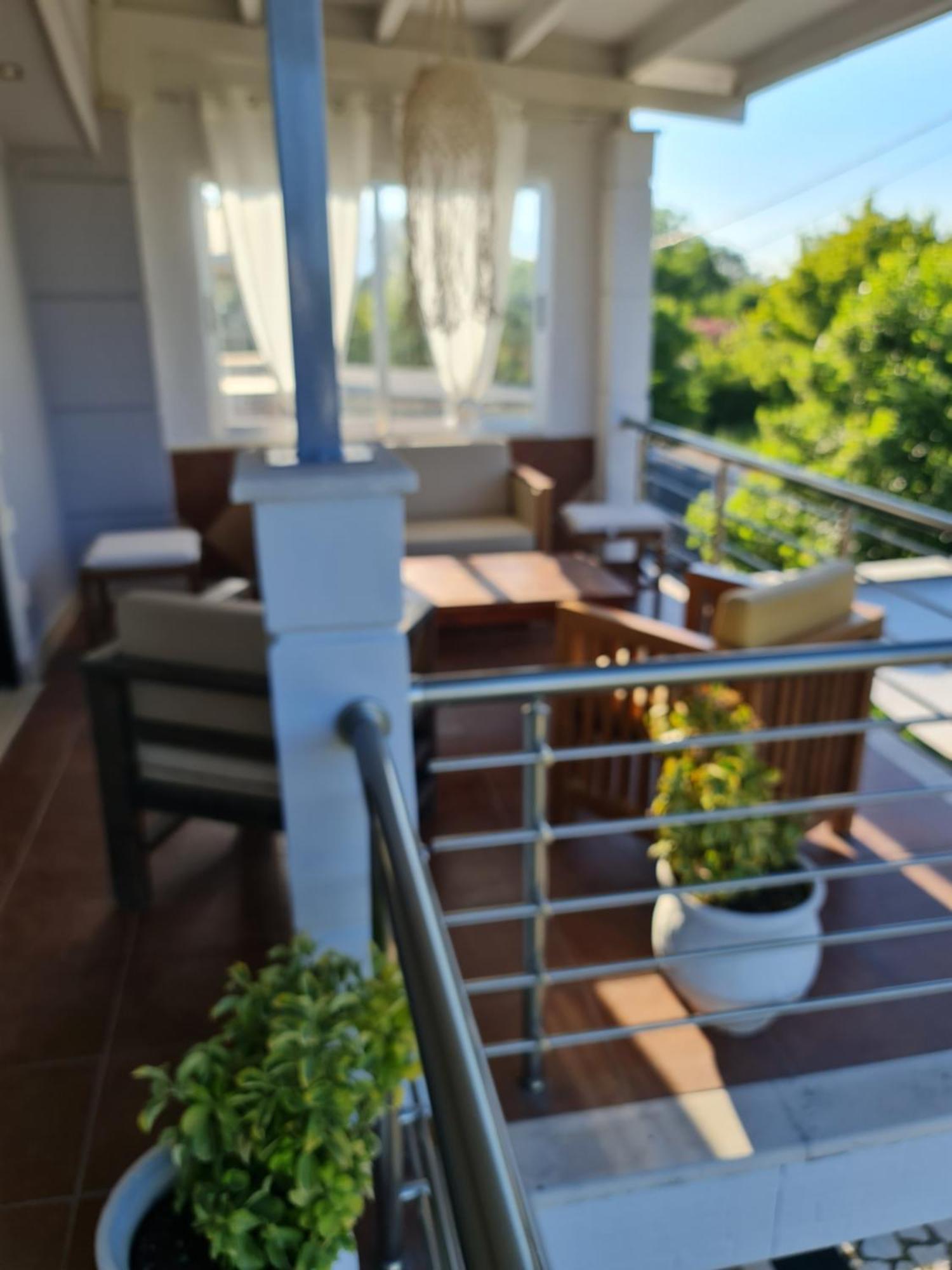 Akis House * Néa Meságkala